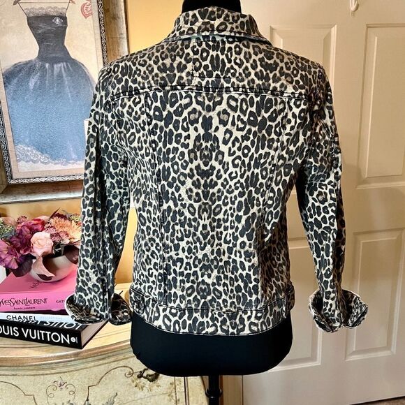 NWOT Women's Mudd Cheetah Leopard Animal Print Denim Jean Jacket Size MEDIUM - Picture 3 of 5